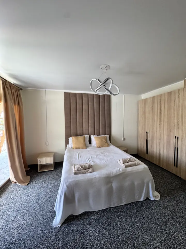 Golden Street Hotel — hotel, Cholpon-Ata