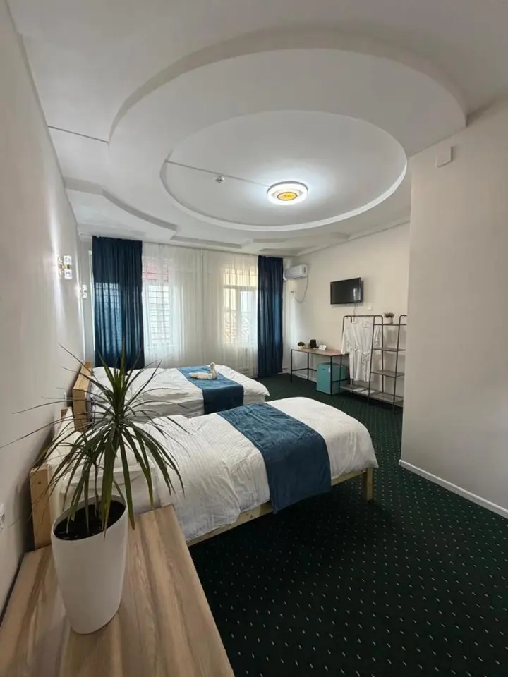 Five-person room — room, Osh