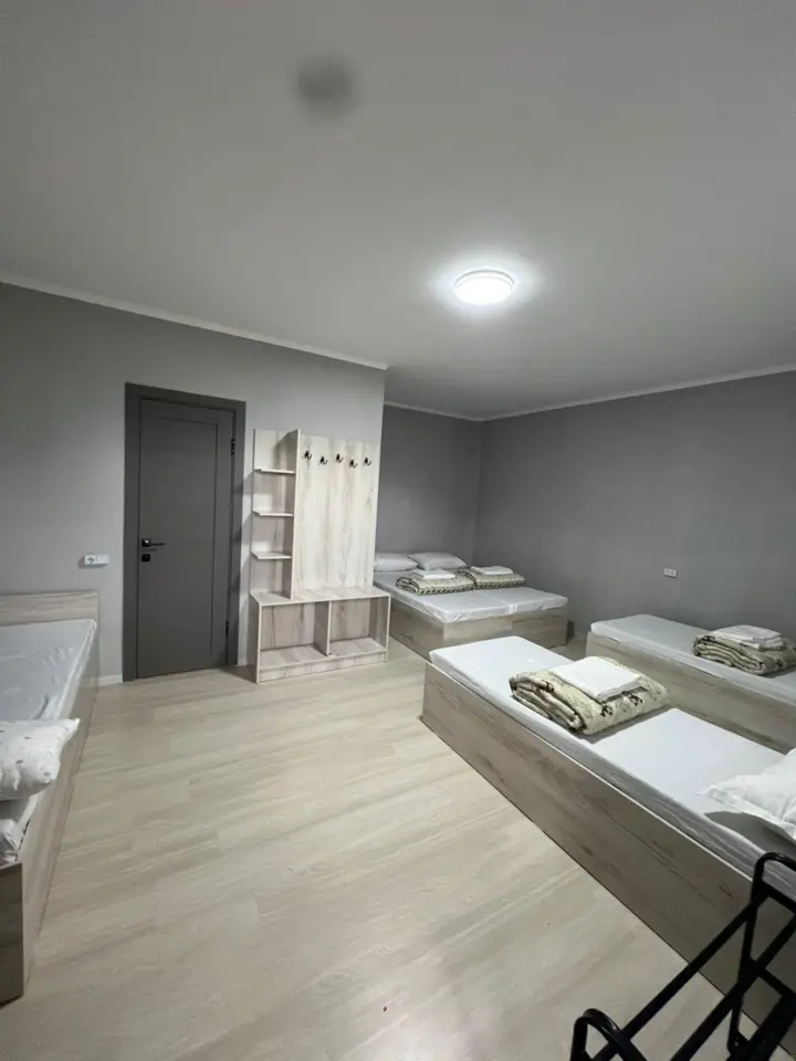 Family Room — room, v. Kara-Oy