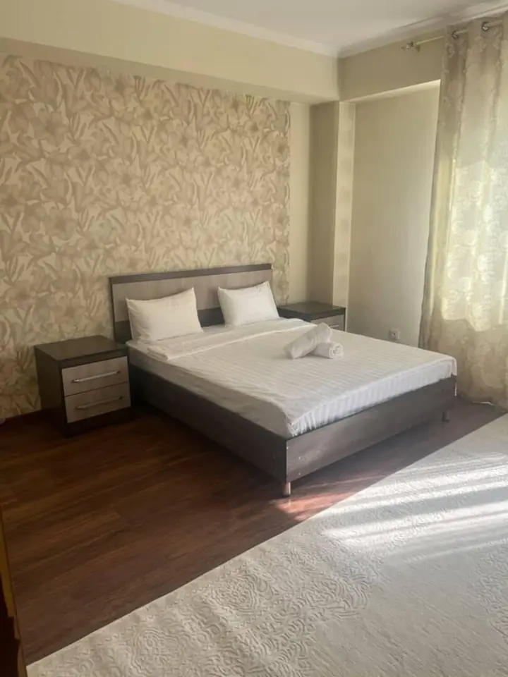 Apartment on Bokonbaeva Street — apartment, Bishkek