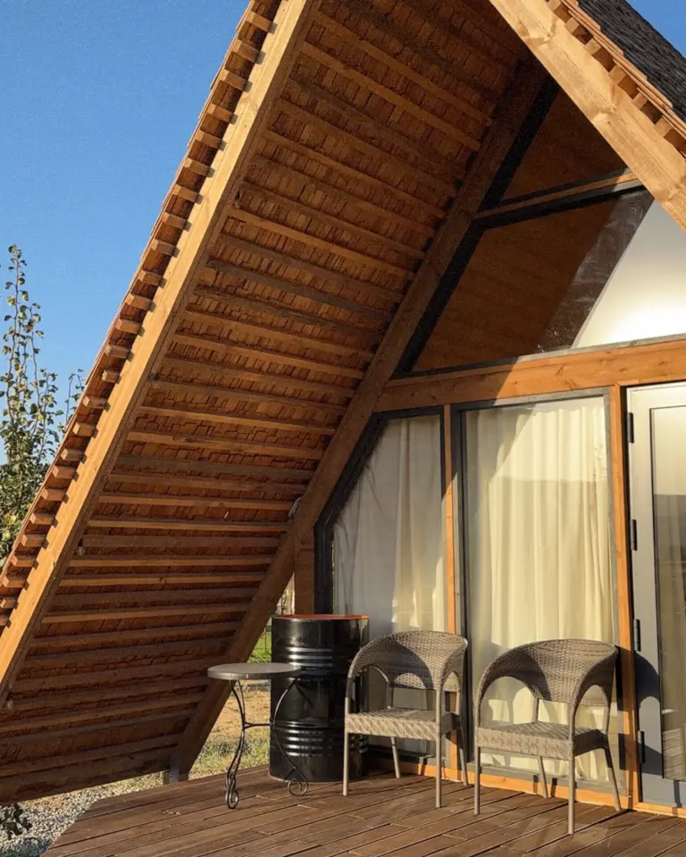Шале-Домик "Ecomade Residence" — коттедж/дом, с. Байтик