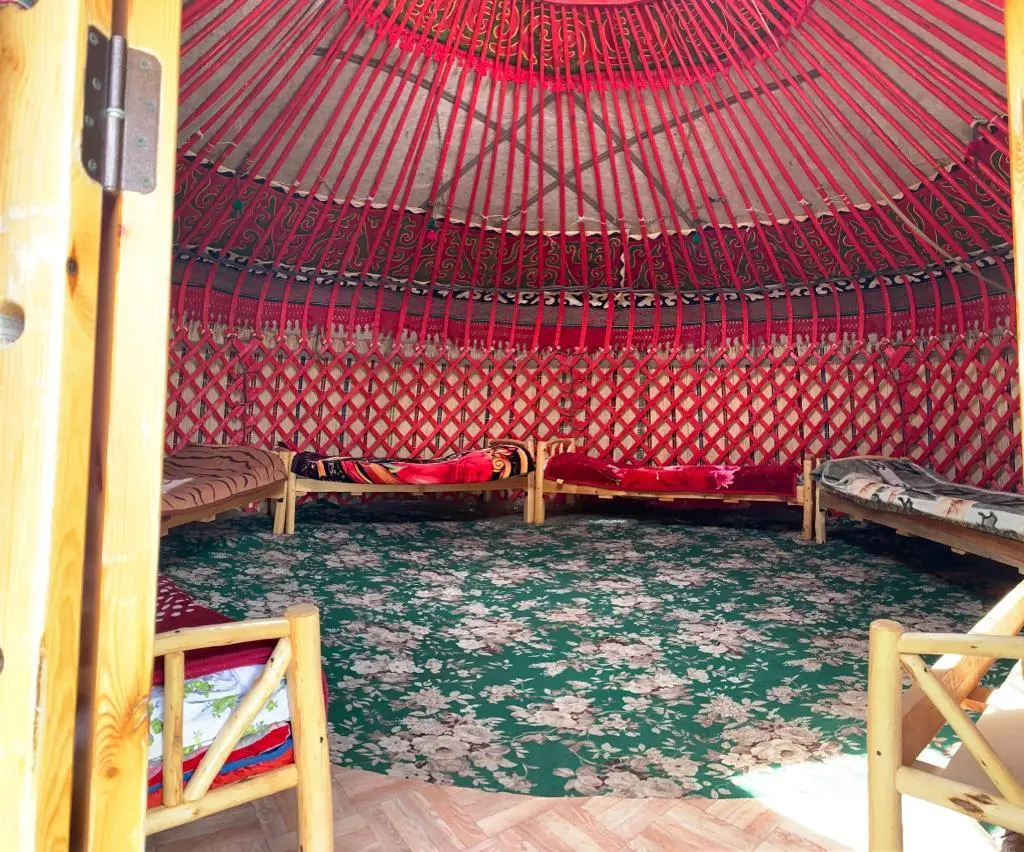 Юрта "Golden Yurt" — боз үй, Жети-Огуз а.