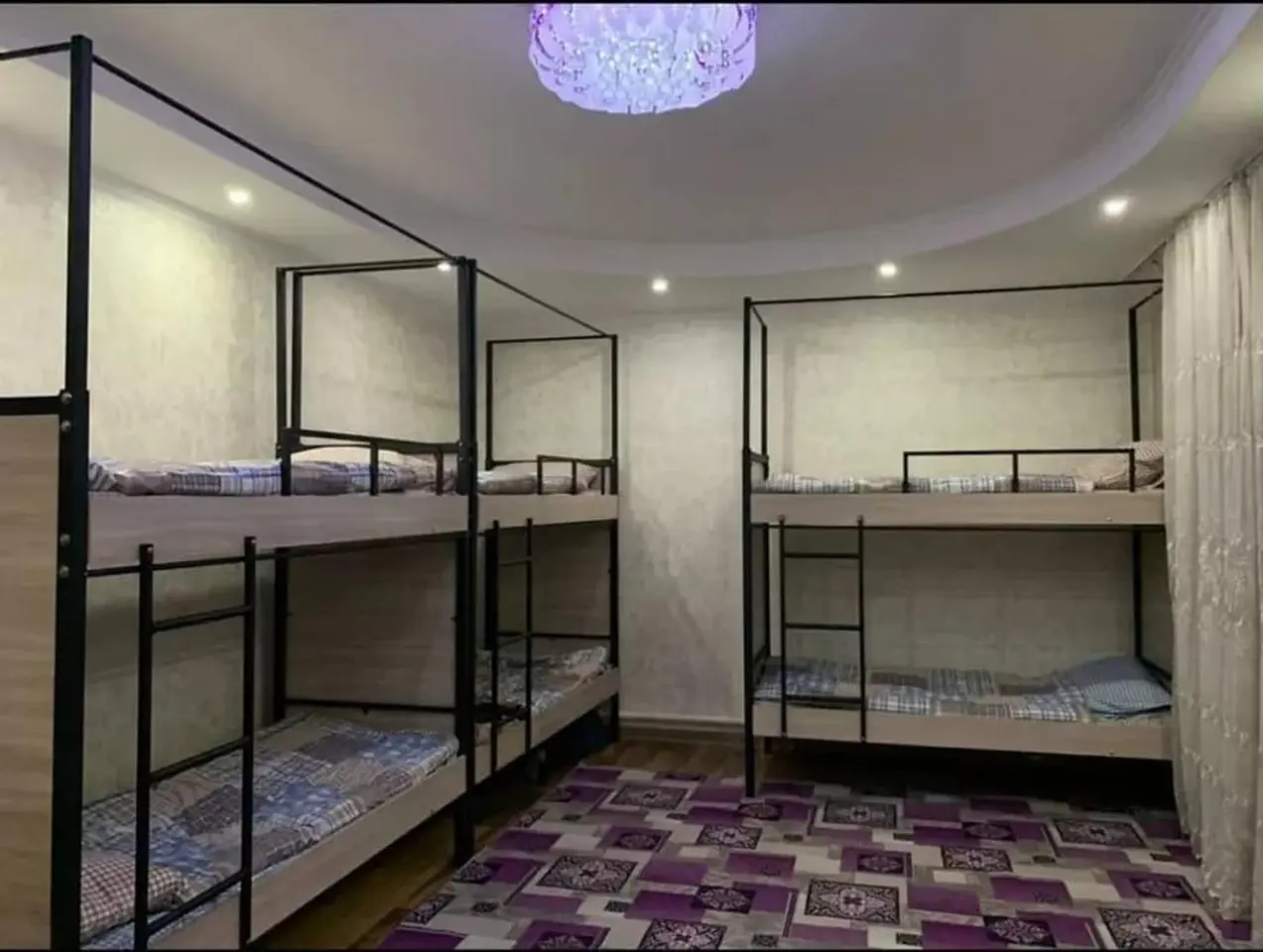 Одно койко-место — bed space, Bishkek