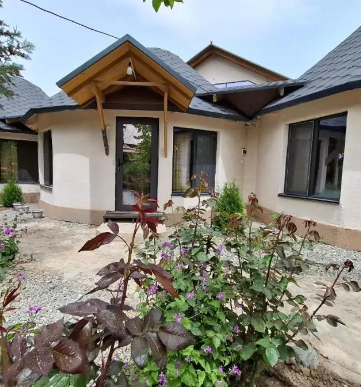 Гостевой дом Happy Nomads — guest house, v. Karakol (d. Ak-Suy )