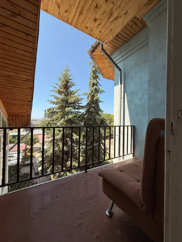 Трехместный номер — номер, Чолпон-Ата