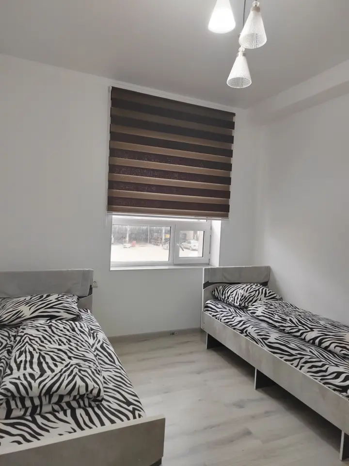 Двухместный номер в хостеле — room, Karakol