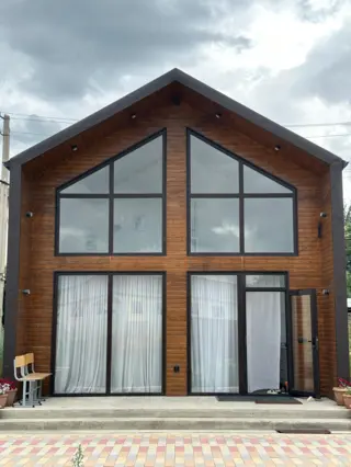 Барнхаус Каракол — townhouse, Karakol