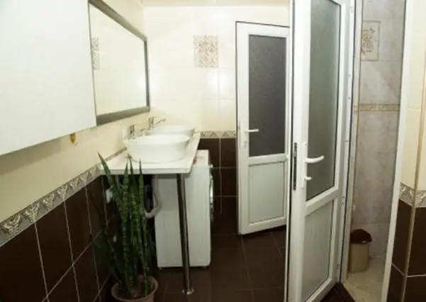Хостел "Дом" — room, v. Karakol (d. Ak-Suy )