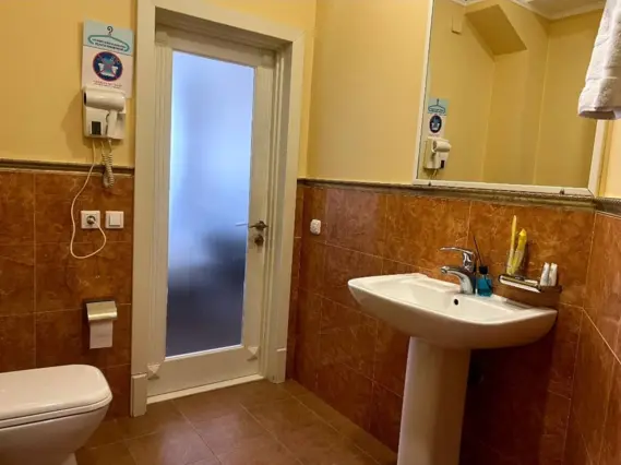 Standard Single Room — room, Osh