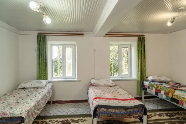Camping yard hostel karakol — xostel, Karakol