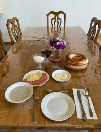 Guesthouse Nazira — hostel, Bishkek