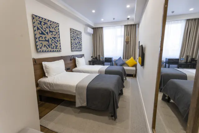 Standard Twin Room — room, Bishkek