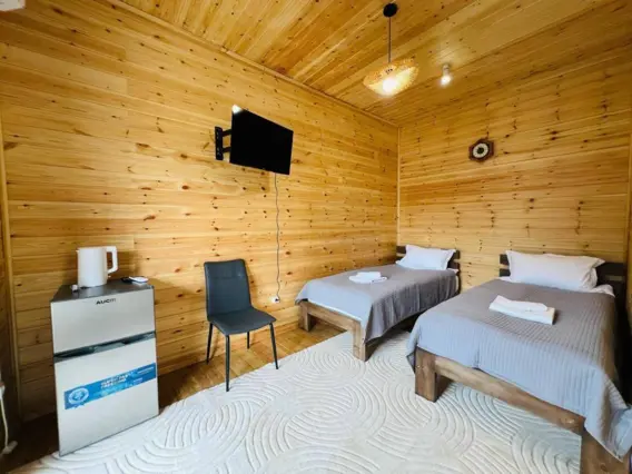 Двухместный номер — room, Karakol