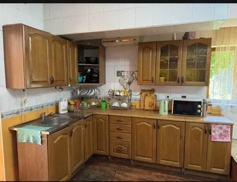 Гостевой дом-Dihouse — guest house, Bishkek