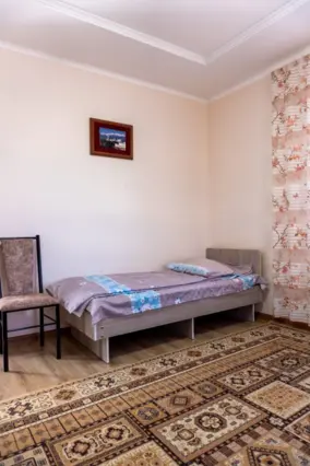 Гостевой дом "Светлана" койко место — bed space, v. Ton