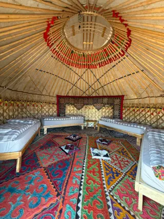 Yurt camp Sonun — yurt, v. Ton