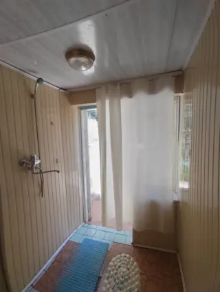Triple Room with Private Facilities — room, v. Tamga