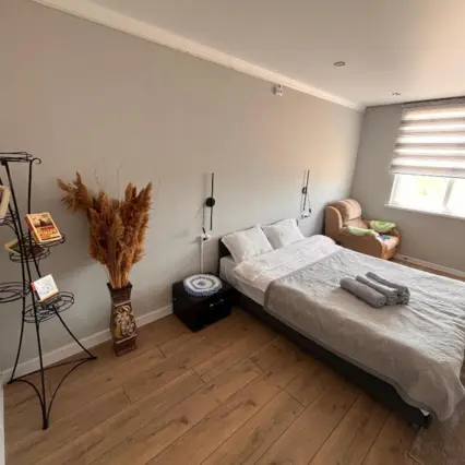 Apartments — room, v. Tosor