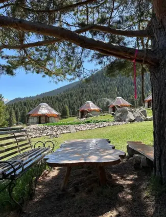 Large Yurt No. 4 for Two at Taberik — yurt, v. Zheti-Oguz (resort)
