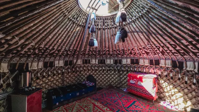Юрта в Khan Guest House — yurt, v. Enilchek