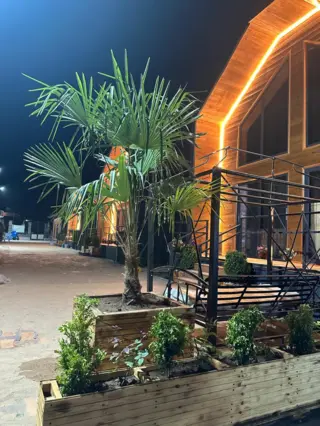 Барнхаус Prestige House — таунхаус, с. Бактуу-Долоноту
