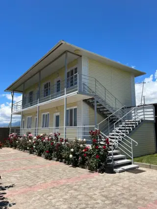 Kolibri Guesthouse — guest house, v. Baktyu-Dolonotu