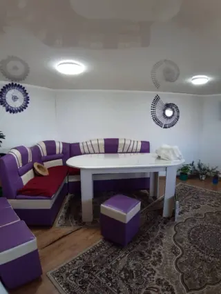 Chambre Triple — chambre, Cholpon-Ata
