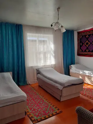 Трехместный Номер — room, Chaek