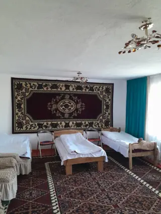 Четырёхместный Номер — room, Chaek