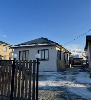 Vavilon — hotel, Karakol