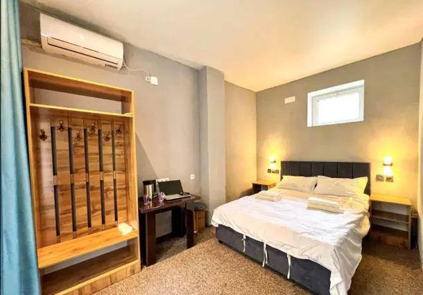 Akun Hotel — hotel, Osh