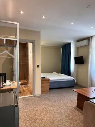 Akun Hotel — hotel, Osh