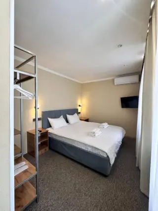Suite Room — room, Osh