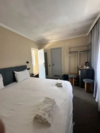 Junior Suite — room, Osh