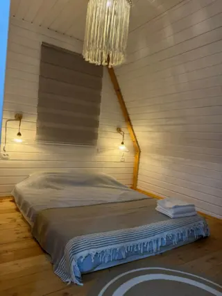 A-frame Cabin — cottage/house, v. Bosteri