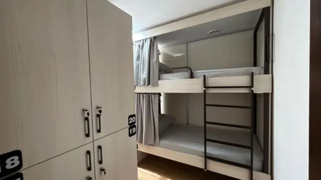 Койко-место в Женской комнате — bed space, Bishkek