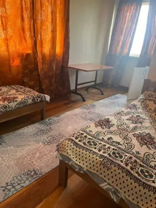 Guesthouse in Ton village — guest house, v. Ton