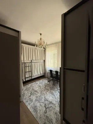 Койка в 6 местном Женском Номере — bed space, Bishkek