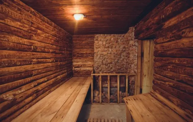 Standard Double Chinese Castle Room — room, v. Tamchy