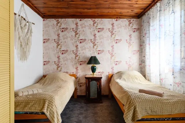 Quadruple Junior Suite French Castle — room, v. Tamchy