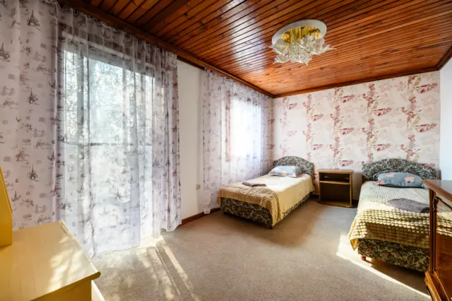 Quadruple Junior Suite French Castle — room, v. Tamchy