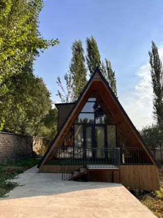 A-frame cabin in the mountains — cottage/house, Kara-Alma