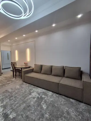 Zwei-Zimmer-Wohnung im Wohnkomplex Elgrand — wohnung, Bischkek
