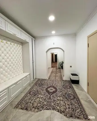 Уютный дом — guest house, Naryn