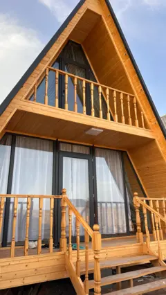 A-Frame Орнок — таунхаус, с. Орнок