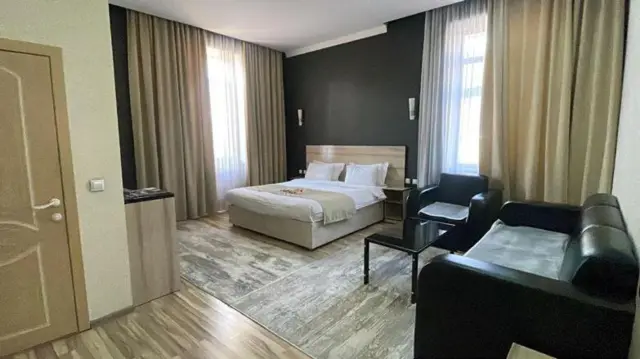 Double Lux Room — room, Osh
