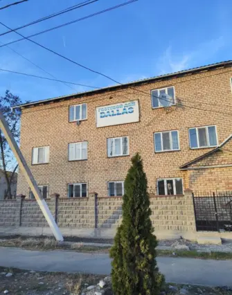 Dallas — guest house, Talas