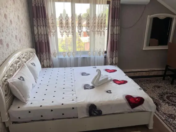 Екі кісілік Double бөлме — нөмір, Талас