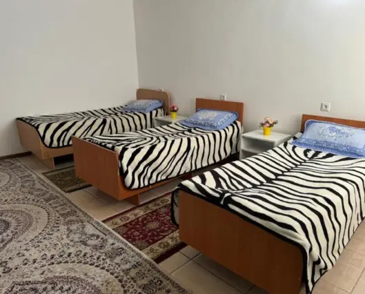 Triple Room — room, Talas