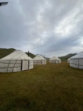 Kel Suu Yurt Camp — зона отдыха, Ат-Баши